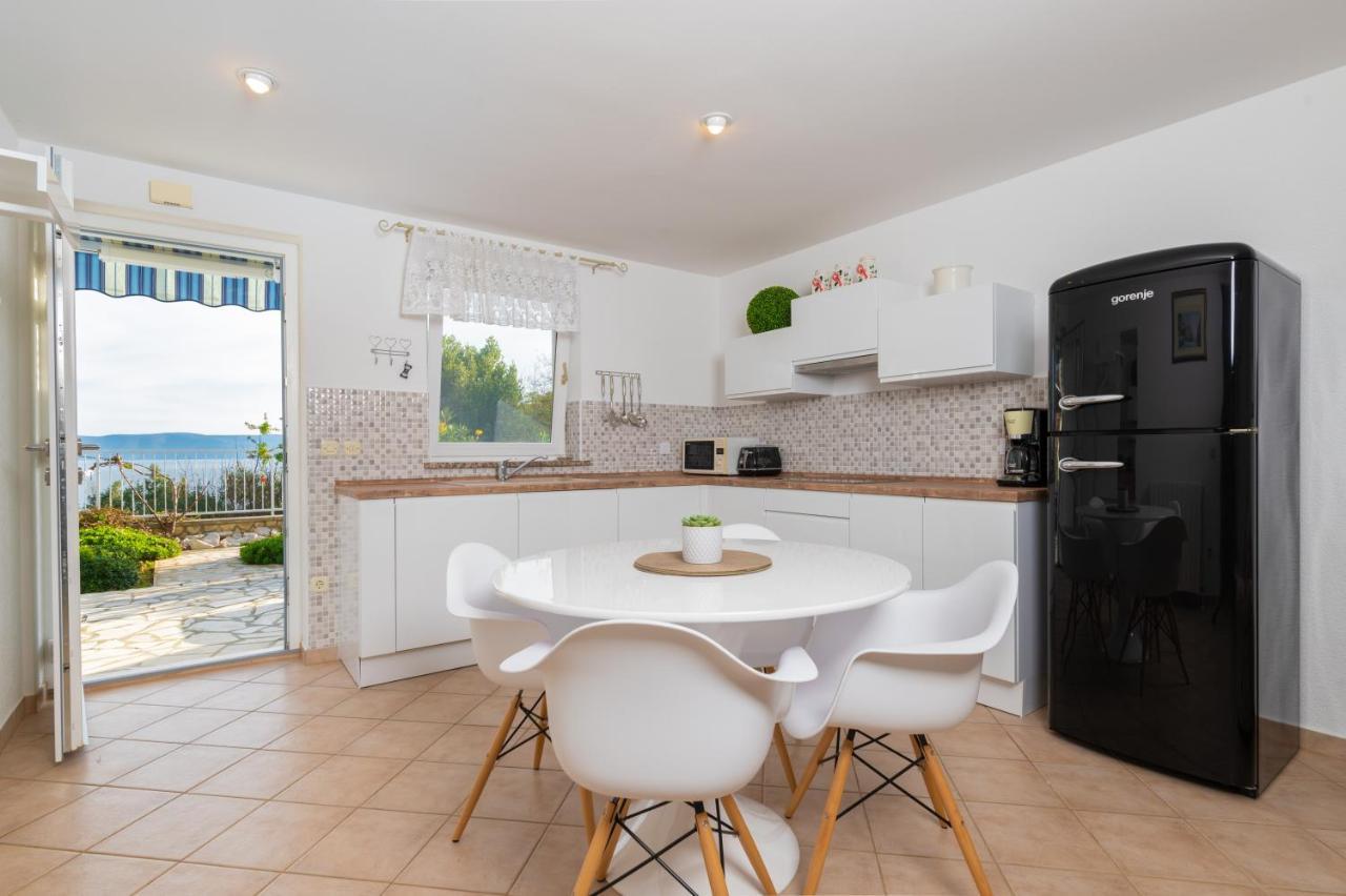 Villa Bella Vista - Apartments Лабин Екстериор снимка