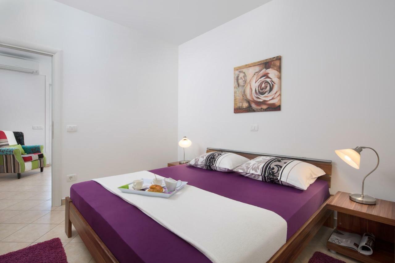 Villa Bella Vista - Apartments Лабин Екстериор снимка