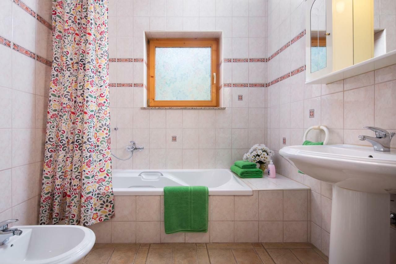 Villa Bella Vista - Apartments Лабин Екстериор снимка